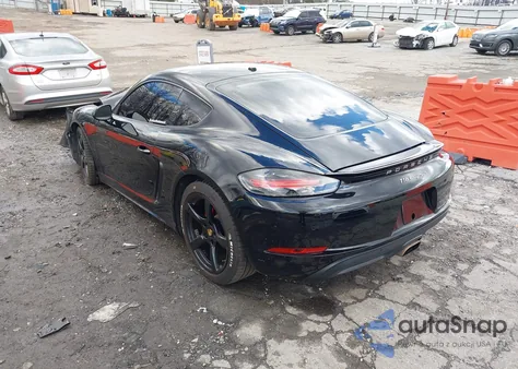 2017 Porsche 718 Cayman z USA, uszkodzony, nr VIN WP0AA2A86HS270223